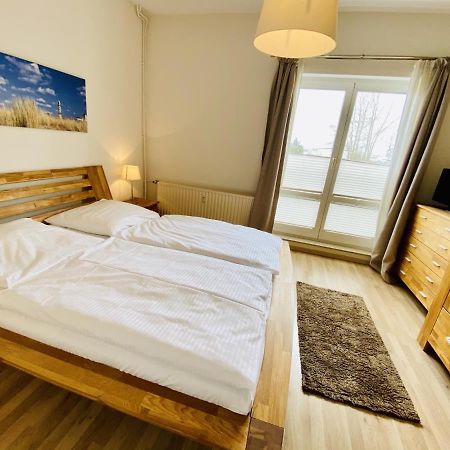 Апартаменты Bootshaus/ Holzdeck Росток Экстерьер фото
